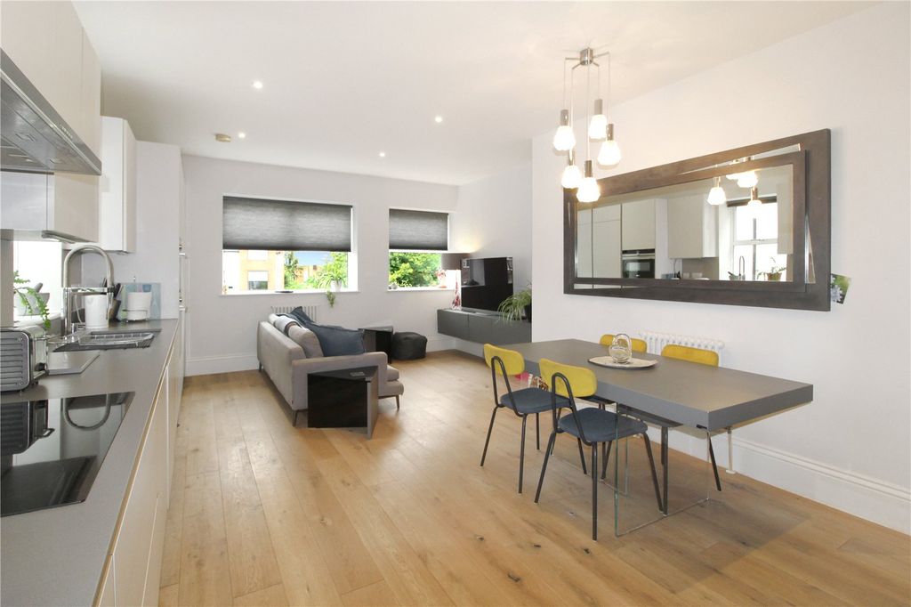 Property photo 1 of 14 Picture No. 07