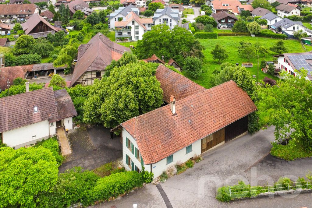 Property photo 3 of 8