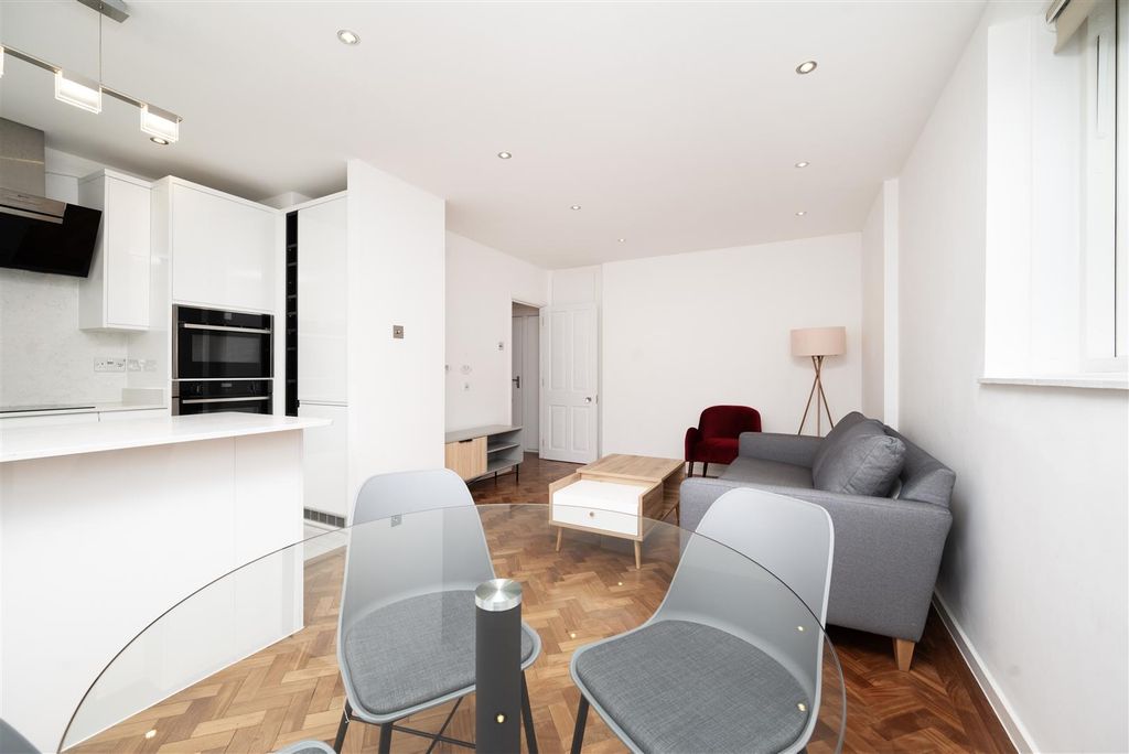 Property photo 3 of 14 P08.Jpg