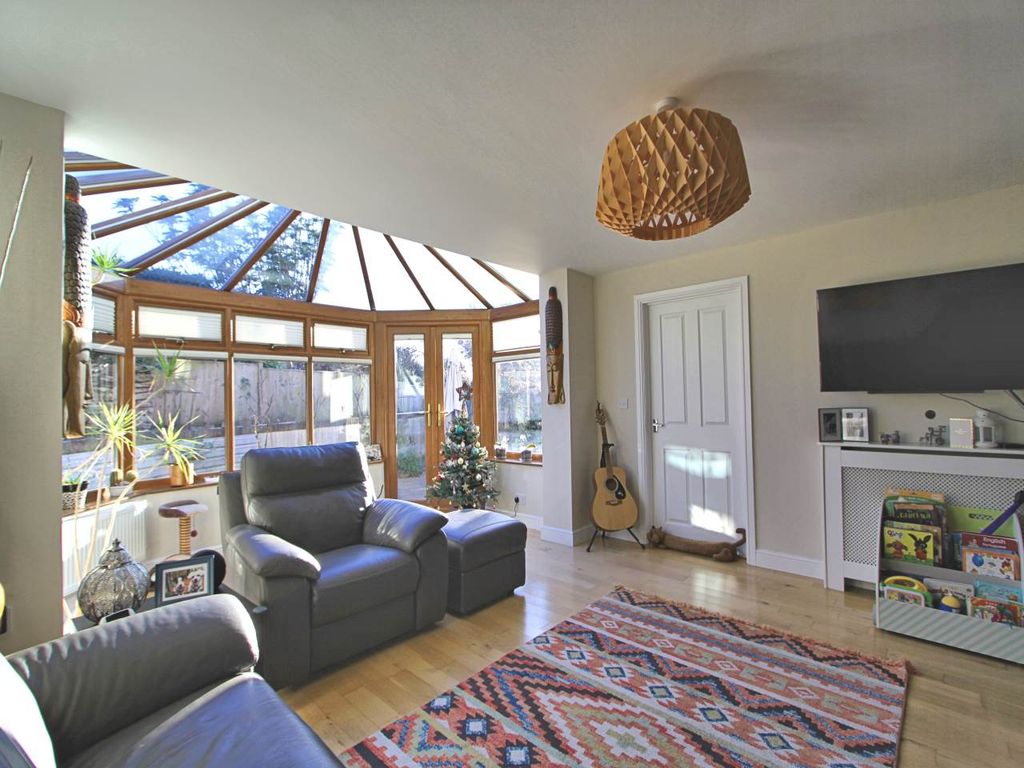 Property photo 3 of 15 Img_4168