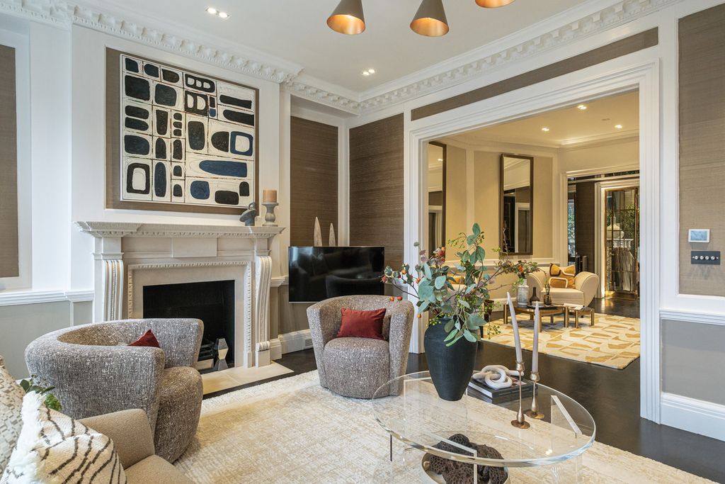 Additional image 26 of 8 bed town house to rentCheyne Walk, London SW3