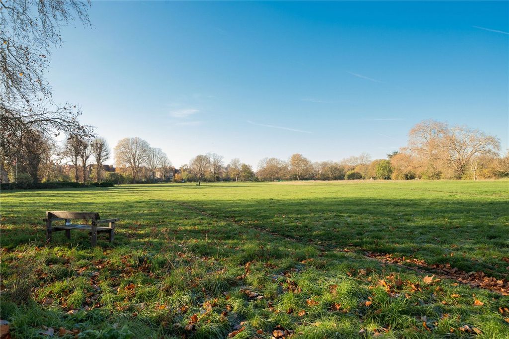 Property photo 2 of 10 Picture No. 04