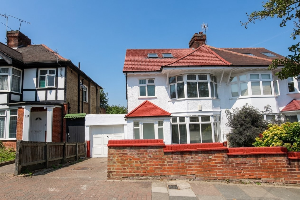 Property photo 1 of 9 12
