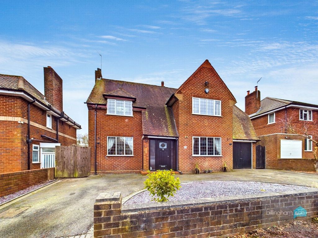 Property photo 1 of 32