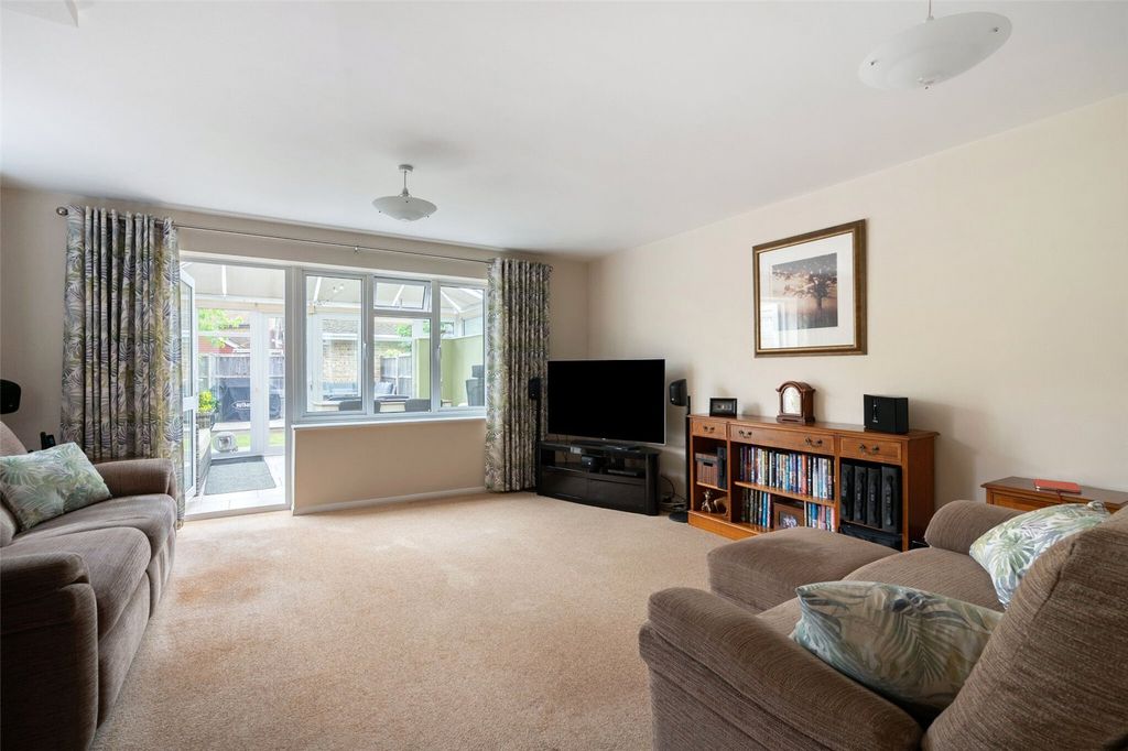 Property photo 2 of 12 Picture No. 03