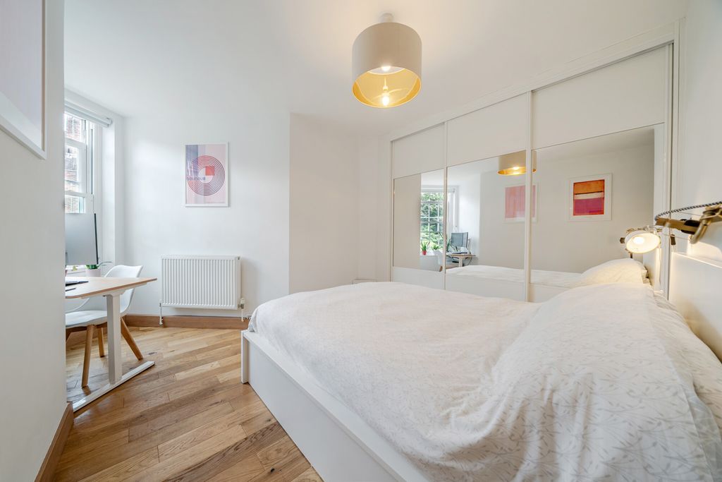 Property photo 3 of 18 1513490-9-6A9Aa8d...