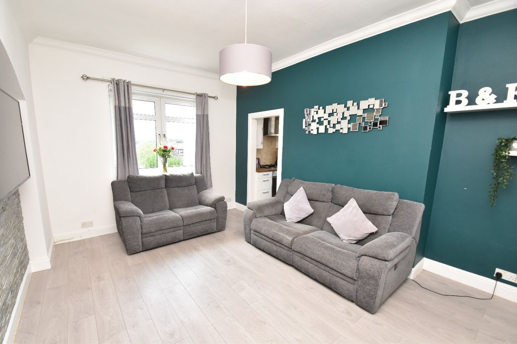 Property photo 3 of 14 4416434
