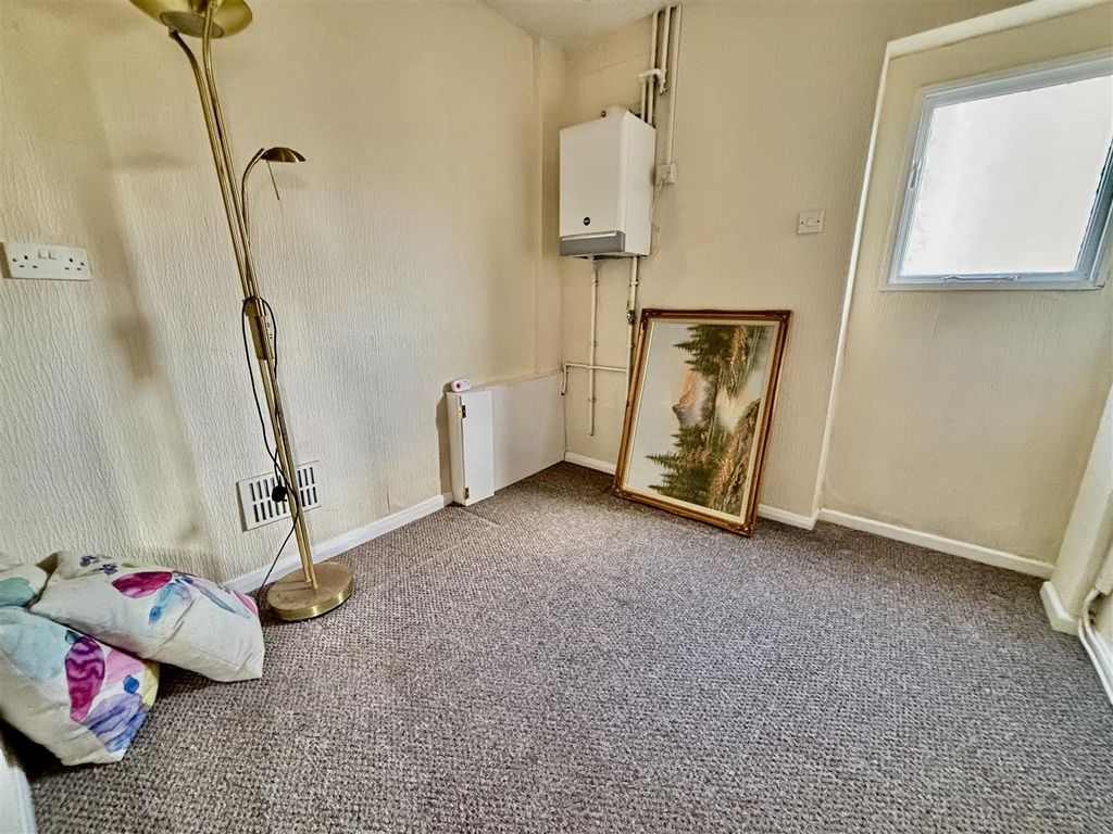 Property photo 3 of 16 Img_8398.Jpg