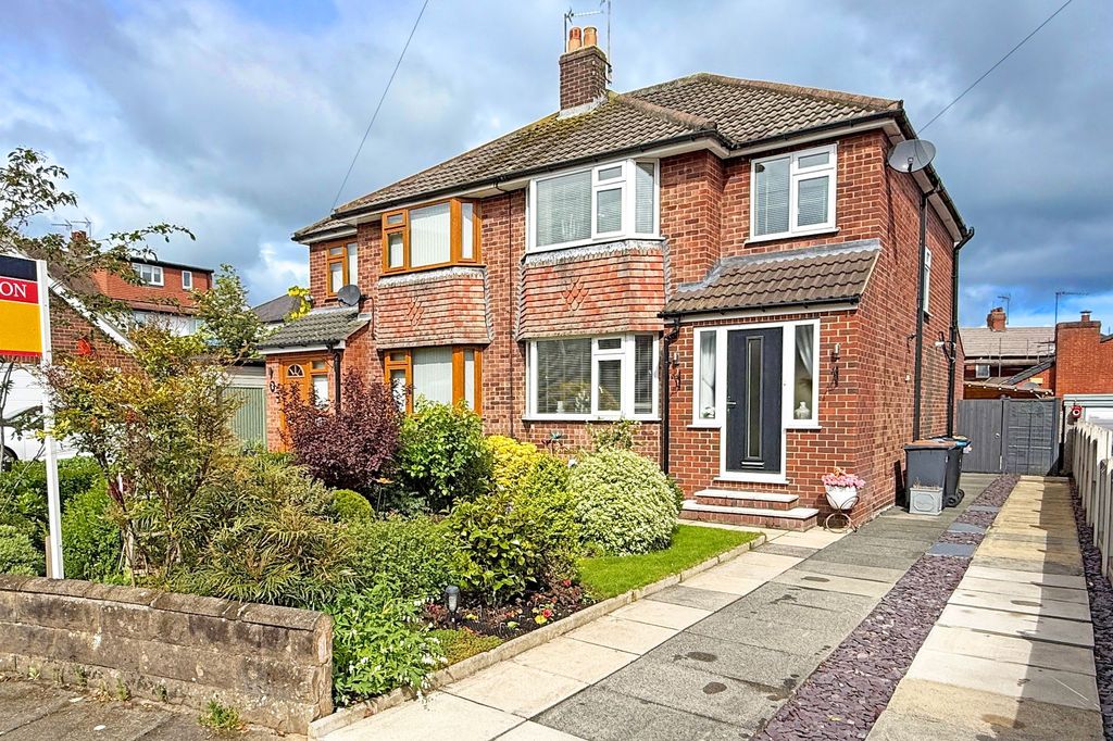 Property photo 1 of 26