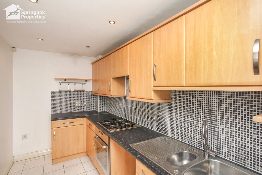 Property photo 3 of 16 Image 3