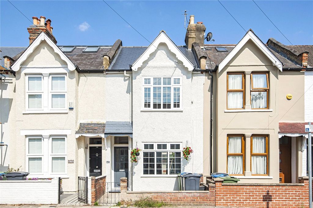 Property photo 2 of 13 Picture No. 25