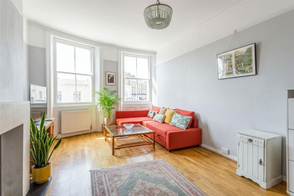 Property photo 3 of 9 4.Jpg