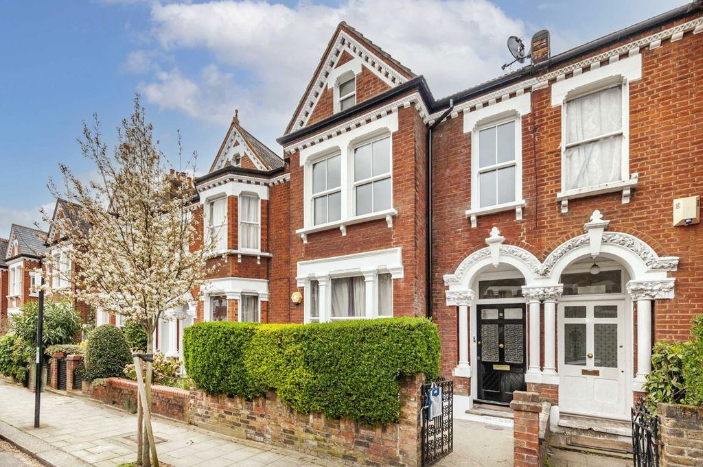 Property photo 1 of 6