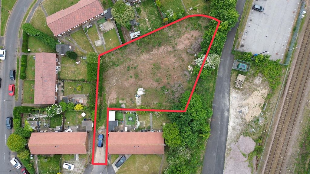 Property photo 1 of 11 Approx. Boundary