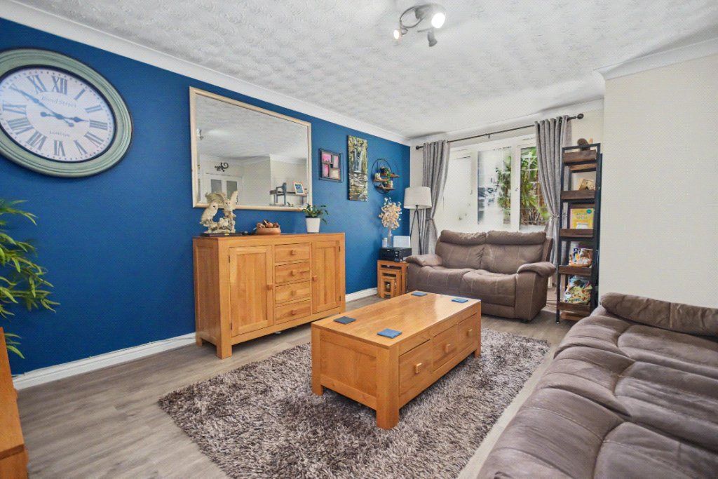 Property photo 3 of 17 Picture No. 16