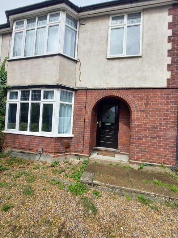 Property photo 1 of 8 One Bed Flat Gilbert Road Cb4