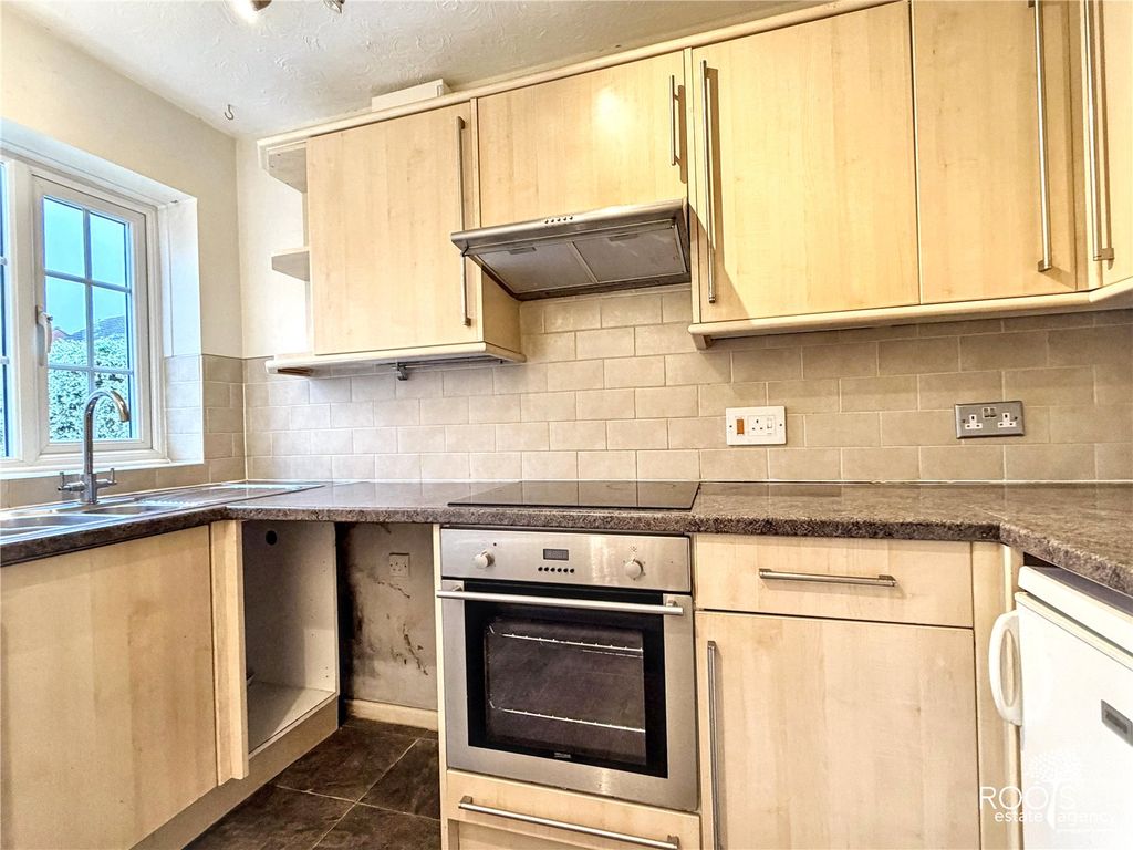 Property photo 2 of 10 Picture No. 01
