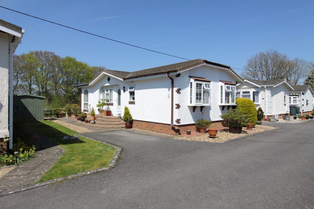 Property photo 1 of 21