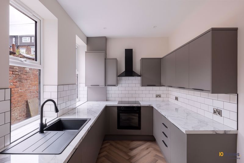 Property photo 1 of 37 Photo 37