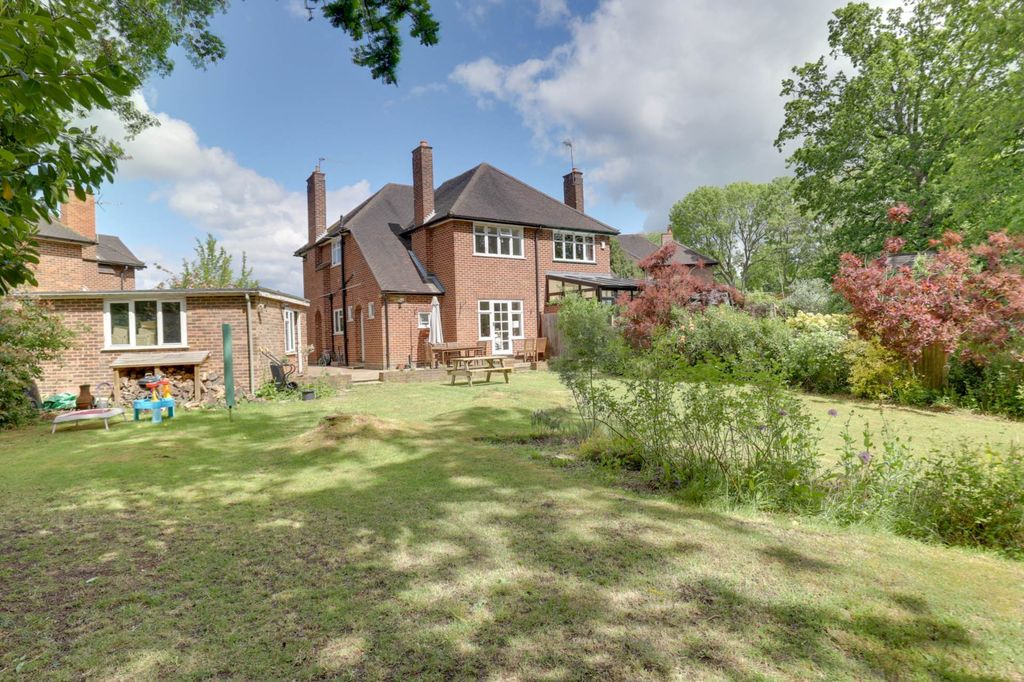 Property photo 1 of 19