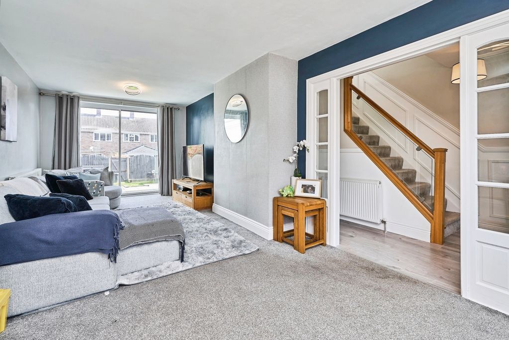 Property photo 2 of 19 Pbox-Img.Jpg