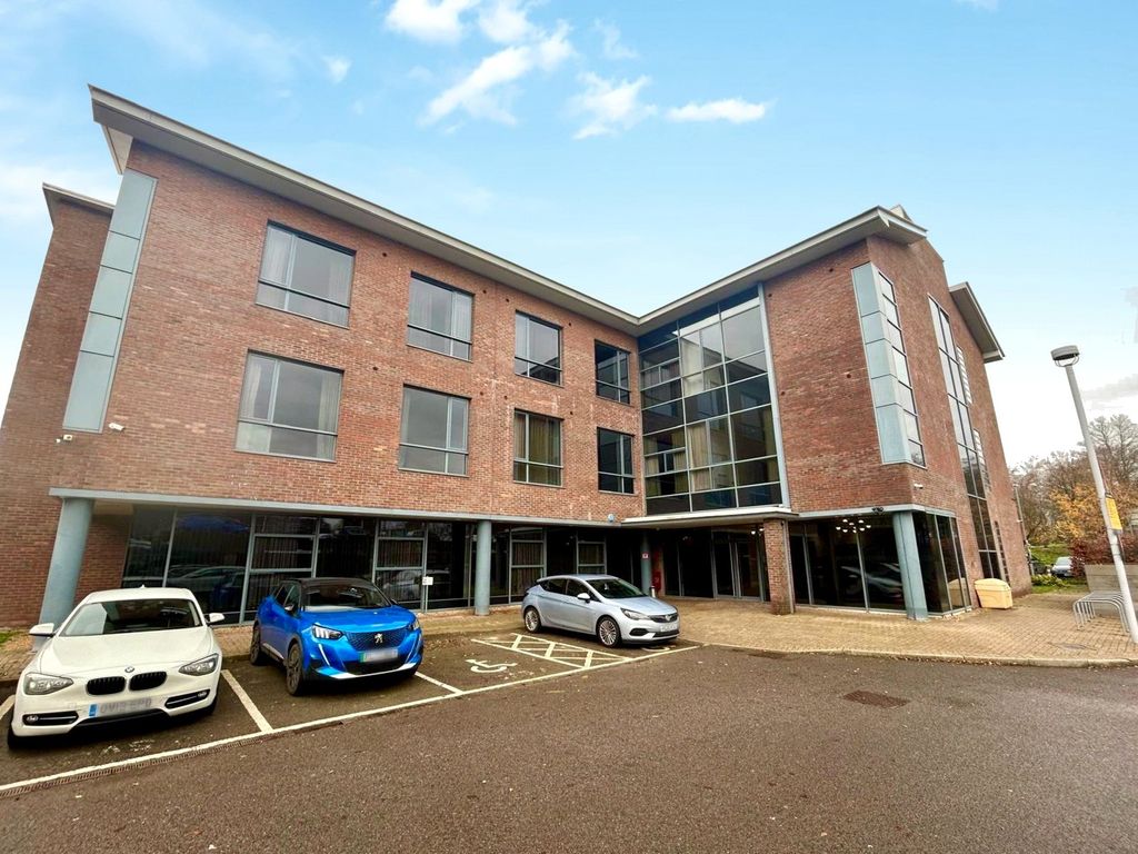 Property photo 1 of 36 Picture No. 43