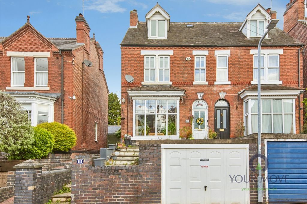 Property photo 1 of 33 Front