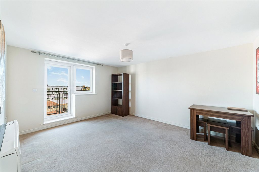 Property photo 3 of 11 Picture No. 03