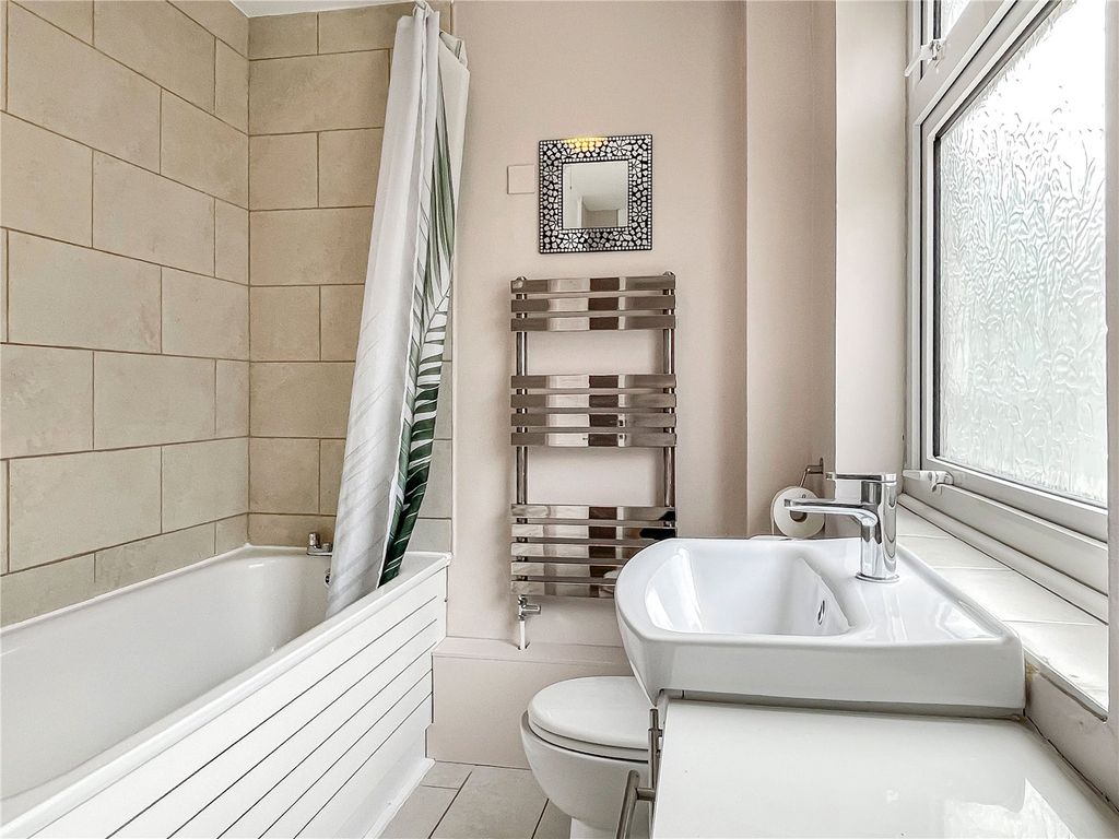 Property photo 3 of 8 Bathroom