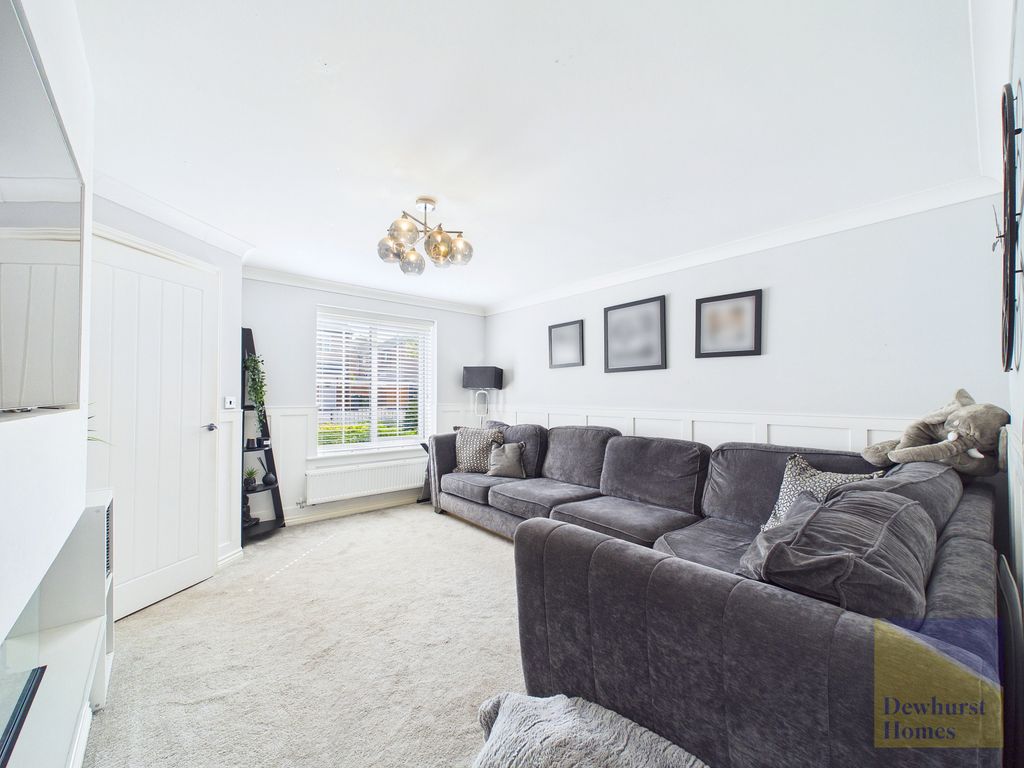 Property photo 3 of 19