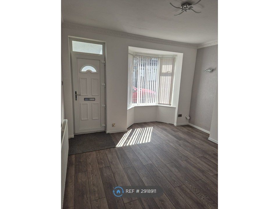 Property photo 2 of 34