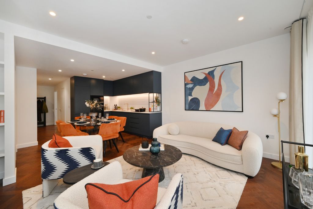 Property photo 1 of 19 P_Bxs_M2012_Prj002_N362.Jpg