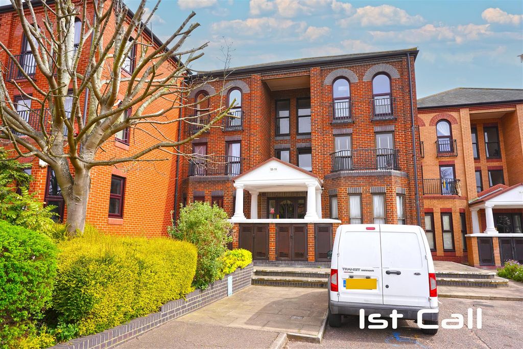 Property photo 1 of 10 Main.Jpg