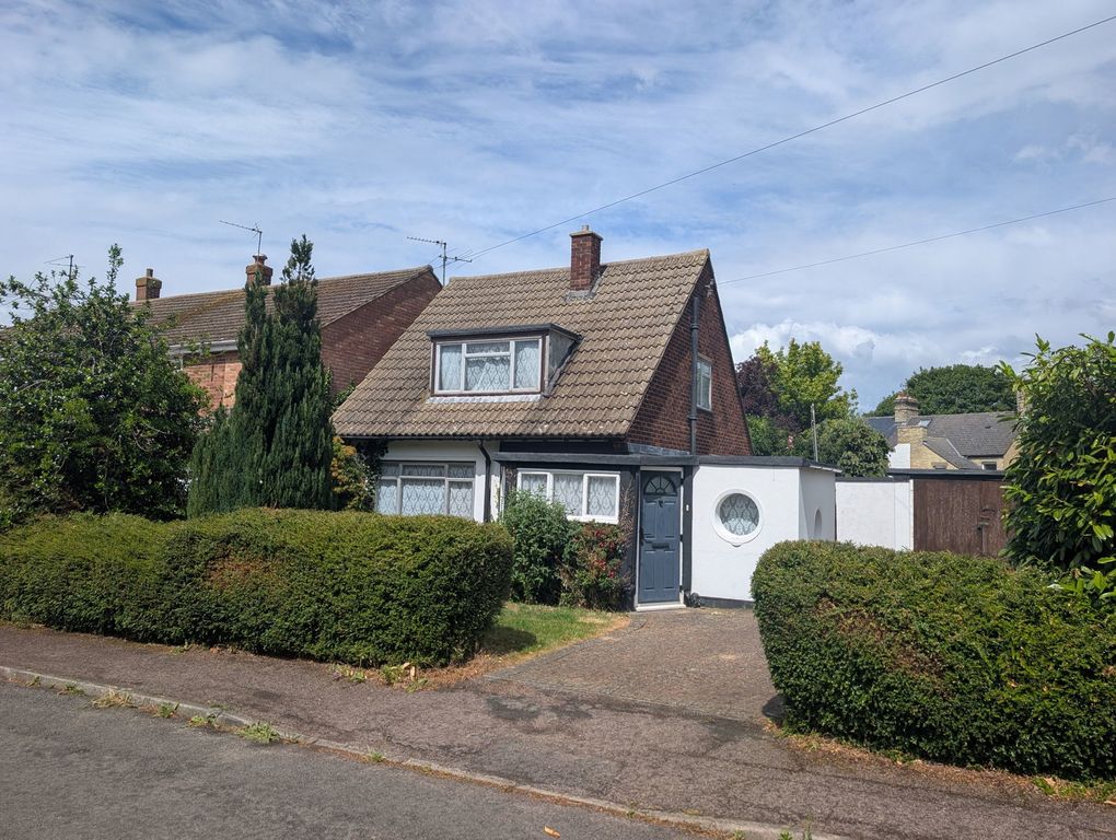 Property photo 1 of 17