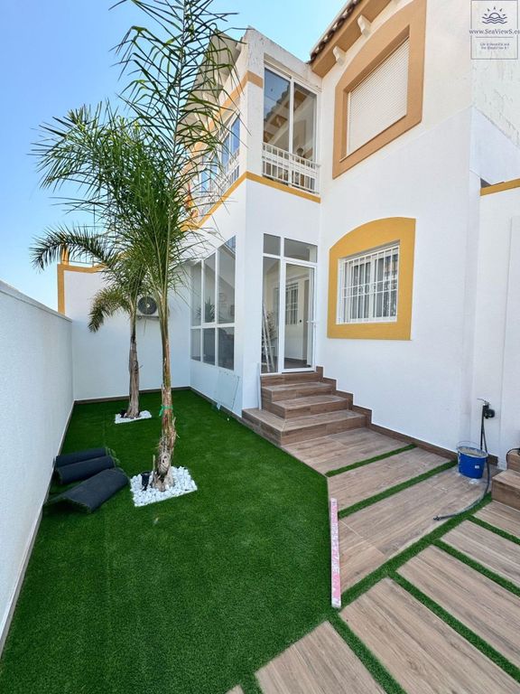Property photo 1 of 32