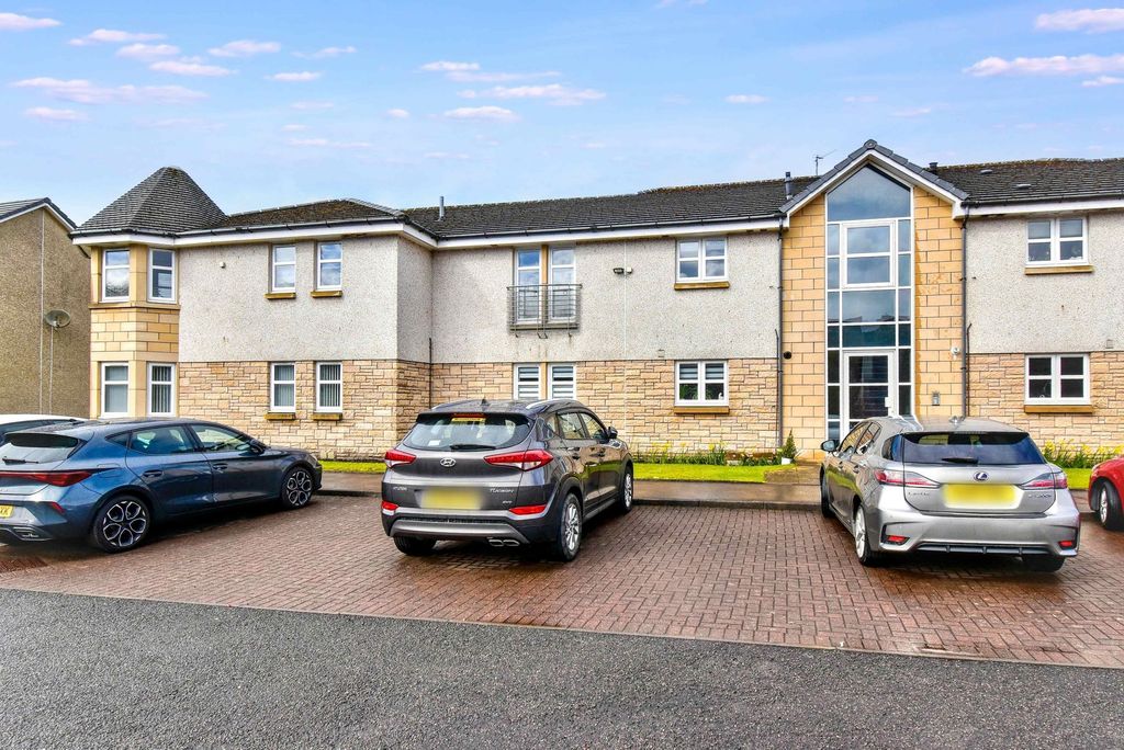 Property photo 1 of 12 Exterior