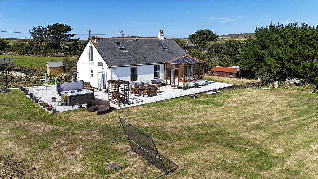 Property photo 2 of 32 Picture No. 22