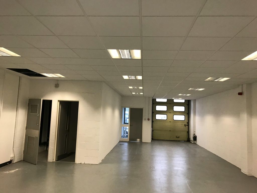 Property photo 3 of 11 Ground Floor Warehouse