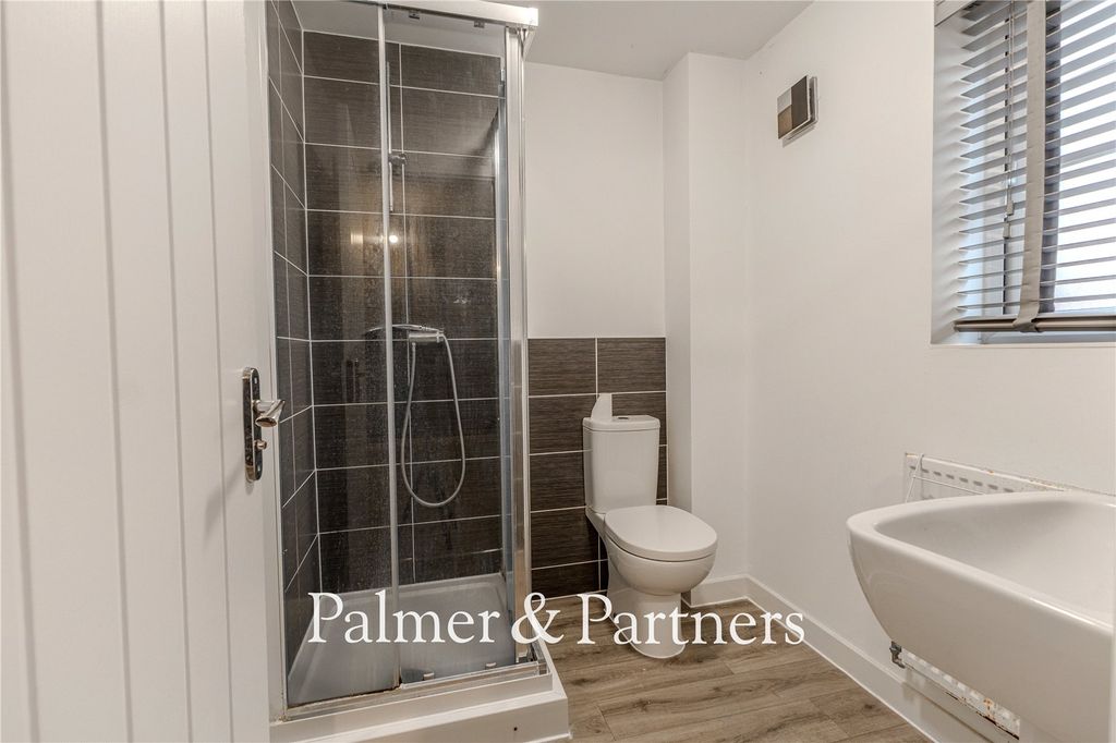 Additional image 14 of 5 bed detached house for saleHodgson Avenue, Leiston, Suffolk IP16