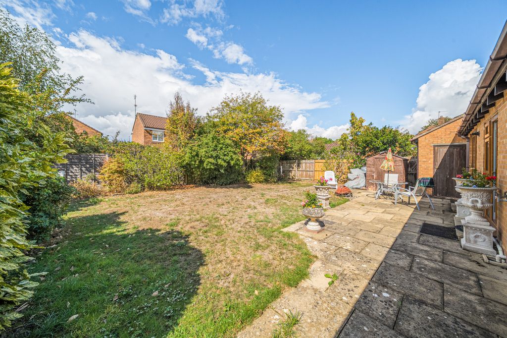 Property photo 2 of 10