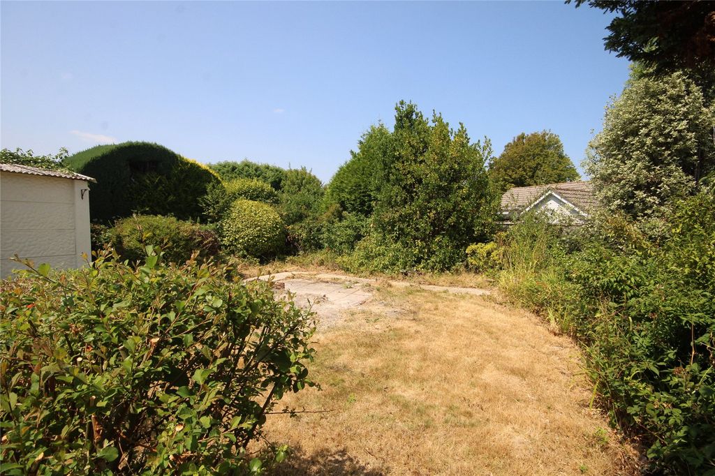 Property photo 2 of 13 Picture No. 12