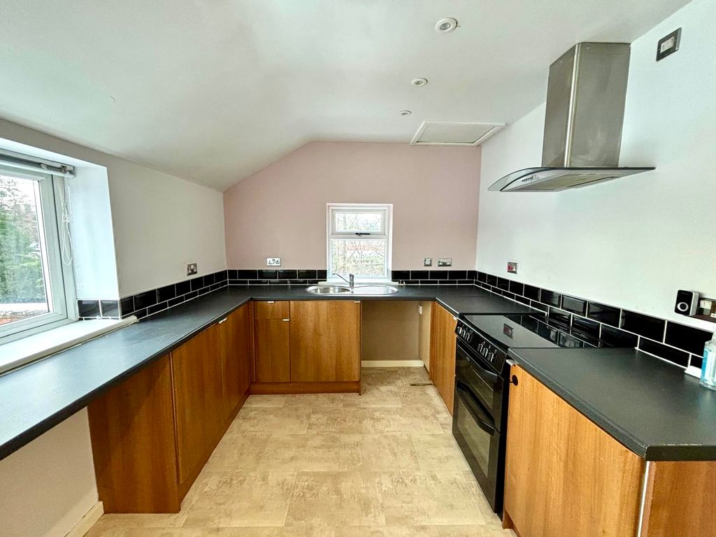 Property photo 1 of 5 Image