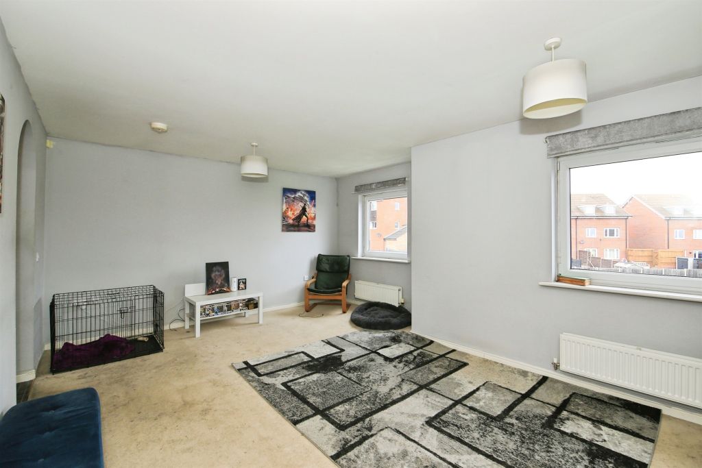 Property photo 3 of 9