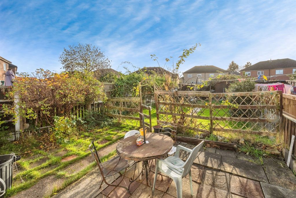 Property photo 2 of 13