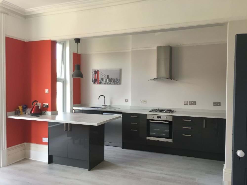 Property photo 2 of 13 Photo 01