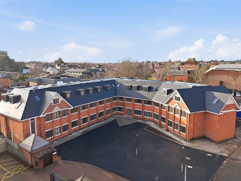 Property photo 1 of 11 View