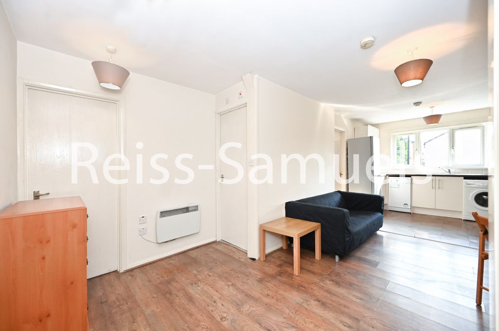 Property photo 3 of 23