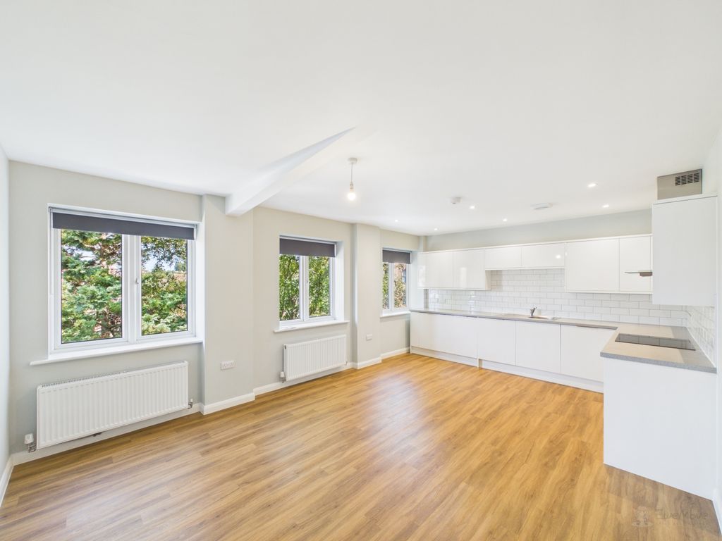 Property photo 1 of 12 Open Plan Living