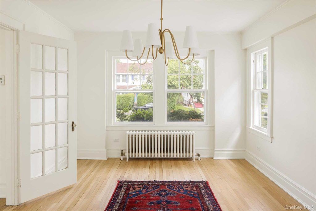 Property photo 1 of 30