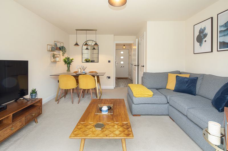 Property photo 1 of 7 Internal View 2 Bedroom Semi Detached Home With Parking Living Room